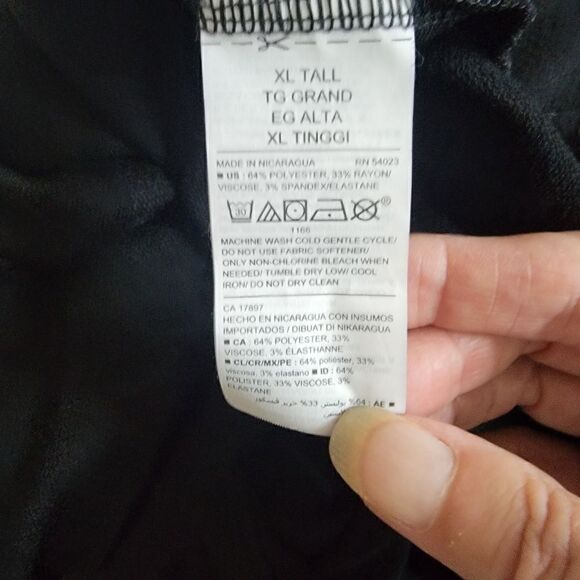 Old Navy Bundle 2 Black Sweatshirts. Size XL and XXL. - Picture 11 of 15